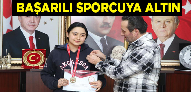 BAŞKAN YANMAZ İL ŞAMPİYONUNU MAKAMINDA AĞIRLADI