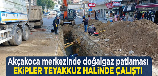 BELEDİYE VE DERGAZ EKİPLERİ BÖLGEDE ZAMANLA YARIŞAN BİR ÇALIŞMA YÜRÜTÜYOR