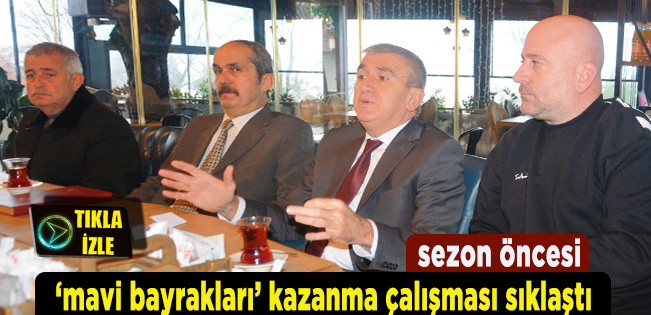 AKÇAKOCA’NIN KAYBETTİĞİ MAVİ BAYRAKLAR PLAJLARA YENİDEN DİKİLİYOR