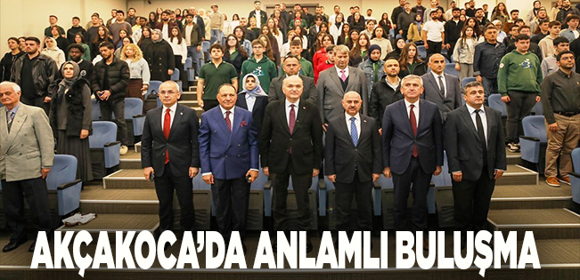 Akçakoca’da Anlamlı Buluşma: Başkan Faruk Özlü Öğrencilerle Bir Araya Geldi