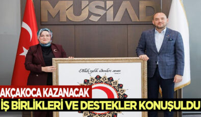 KIZILAY AKÇAKOCA YÖNETİMİNDEN MÜSİAD BAŞKANI BURHAN ÖZDEMİR’E ANLAMLI ZİYARET