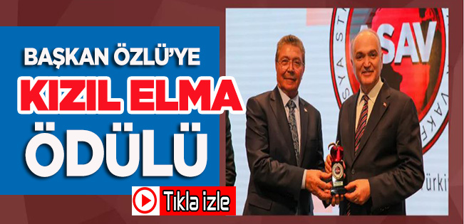 BAŞKAN ÖZLÜYE PRESTİJLİ ÖDÜL SAVUNMA SANAYİSİNE KATKILARI İÇİN VERİLDİ