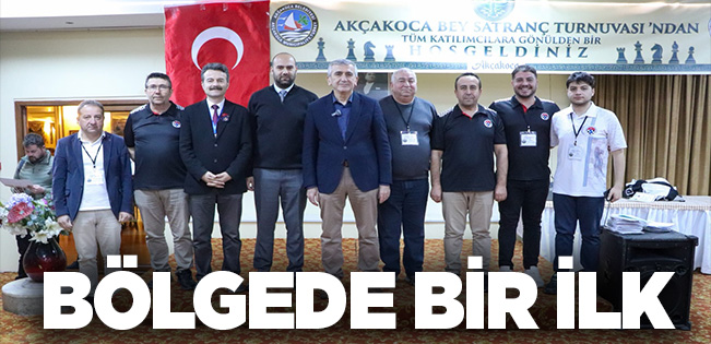 AKÇAKOCA’DA GELECEĞE HAMLE: SATRANÇ TURNUVASIYLA GENÇLERE UMUT OLUNDU