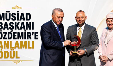 KIZILAY ARACILIĞIYLA YÜRÜTÜLEN YARDIM ÇALIŞMALARI ONUR ÖDÜLÜYLE TAÇLANDIRILDI