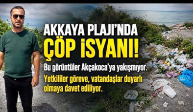 AKKAYA PLAJI’NDA ÇÖP TEPKİSİ: BU GÖRÜNTÜLER AKÇAKOCA’YA YAKIŞMIYOR